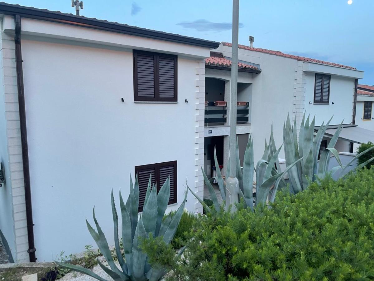 Residence4A-Appartamento Bianco 拉维尼 外观 照片